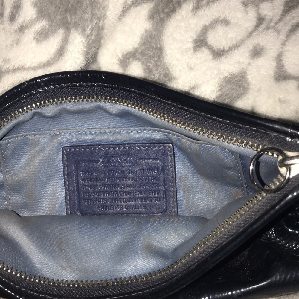 Authentic Coach handbag - Picture 5 of 6